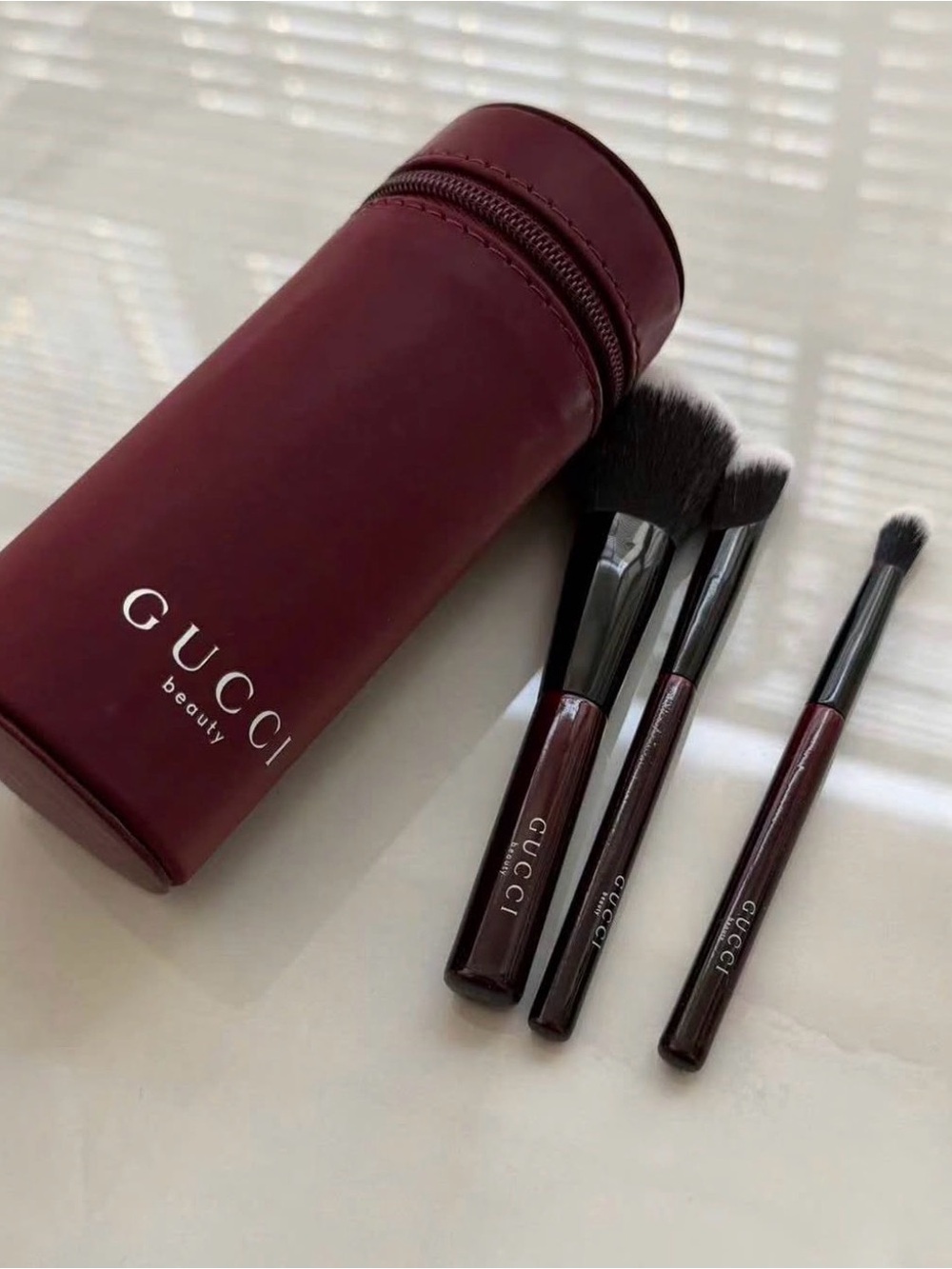 Gucci Beauty Burgundy Travel Brush Set with Zip Case